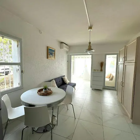 Salina Bay - Cosy Sur La Appartamento Hyères